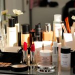 THE ULTIMATE GUIDE TO MAKE YOUR MAKEUP LAST FROM DAWN TO DUSK